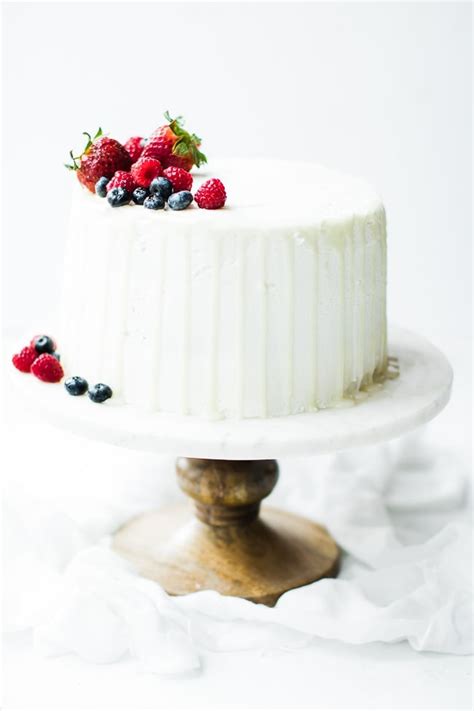 The ULTIMATE White Cake Recipe - Oh So Delicioso