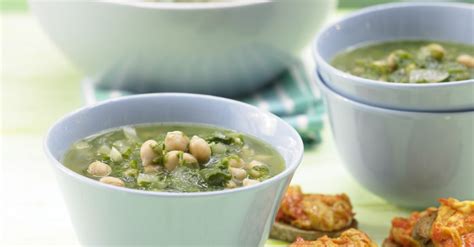 Spinach-Chickpea Soup recipe | Eat Smarter USA
