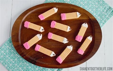 Sugar Wafer Pencil Cookies | Fun Family Crafts