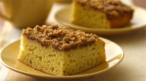 Gluten-Free Bisquick™ Cinnamon Struesel Coffee Cake …