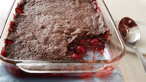3-Ingredient Chocolate Cherry Dump Cake Recipe
