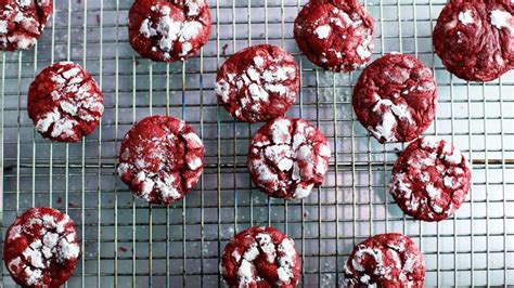 Red Velvet Cookies | Recipe - Rachael Ray Show