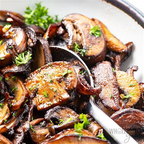 Sauteed Mushrooms in Garlic Butter | Wholesome Yum