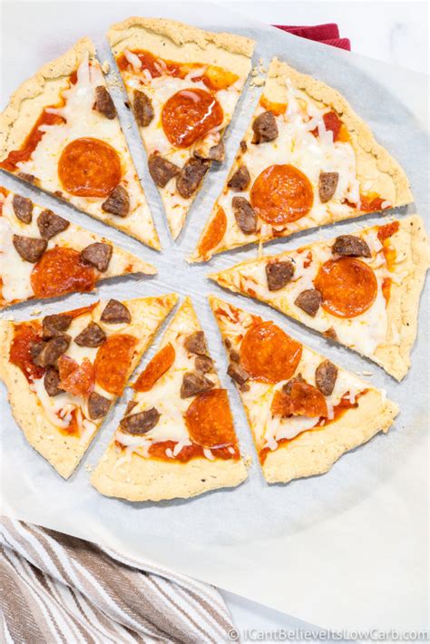 Crispy Almond Flour Pizza Crust Recipe (Low Carb & Keto …