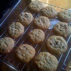 Double Chocolate Chip Macadamia Cookies Recipe