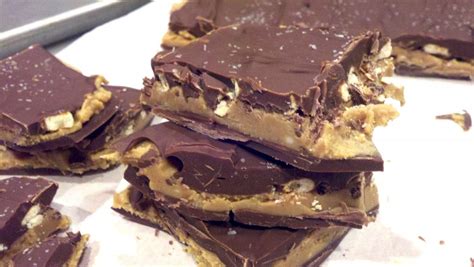 10 Best Chocolate Peanut Butter Bark Recipes | Yummly