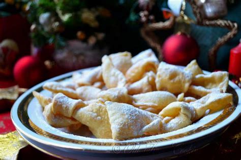 CROSTOLI (Italian Bow Knot Cookies) | Kitchen Nostalgia