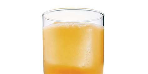 Gold Rush (Bourbon, Honey, and Lemon Juice) Cocktail …