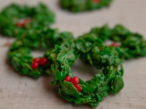 Cornflake Christmas Wreaths Recipe | Ree Drummond
