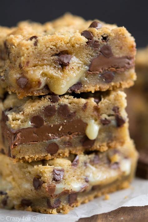 Gooey Chocolate Chip Cookie Bars - Crazy for Crust