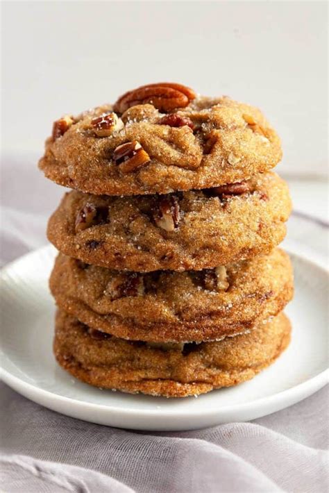 The BEST Thick and Chewy Browned Butter Pecan Cookies …