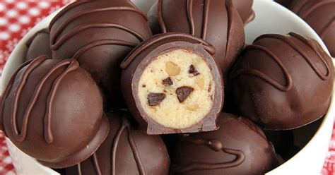 Chocolate Chip Cookie Dough Truffles - Cakescottage