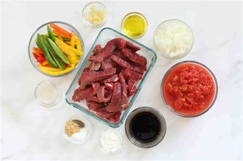 Slow Cooker Pepper Steak Recipe - The Spruce Eats