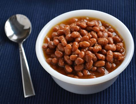 Classic Baked Beans - New England Today