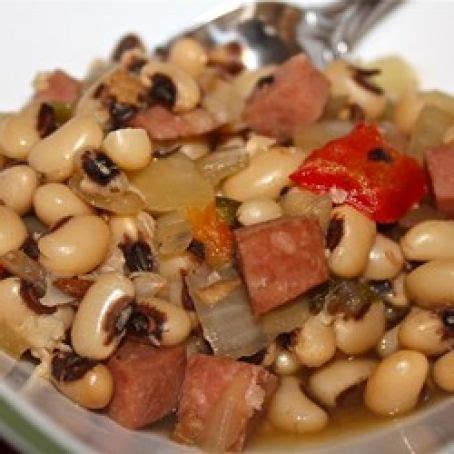 Slow-Cooker Spicy Black-Eyed Peas Recipe - (4/5)