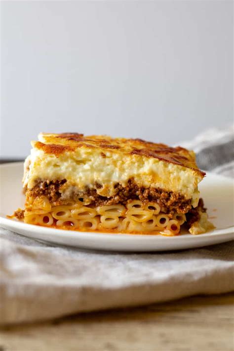 Authentic Pastitsio Greek Lasagna Recipe - The Hungry …