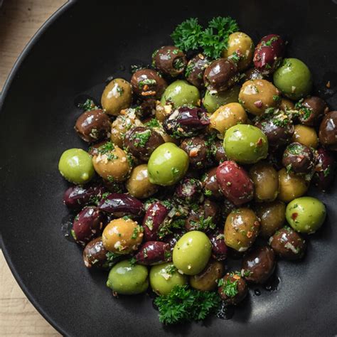 Marinated Olives Recipe with Garlic & Herbs - Low …