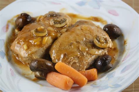 Golden Mushroom Pork Chops Recipe - Cully's Kitchen