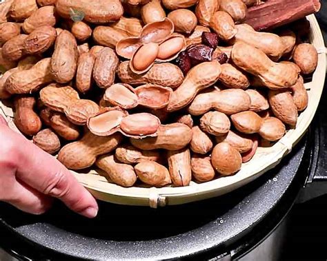 Pressure Cooker Boiled Peanuts - Malaysian Chinese …