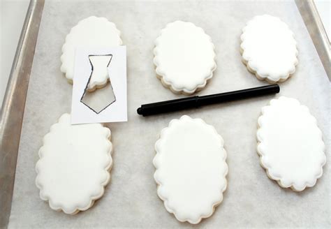 Making a Paper Cookie Stencil - The Sweet Adventures of Sugar …