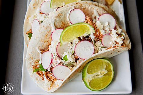 Chicken Barbacoa Soft Tacos Recipe - Mission Foods