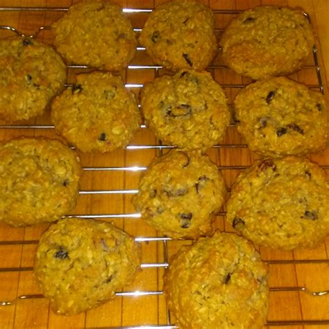 Oatmeal Dried Fruit Cookies - Allrecipes