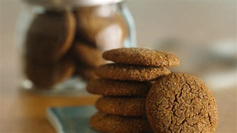 Best-Ever Chewy Gingerbread Cookies Recipe