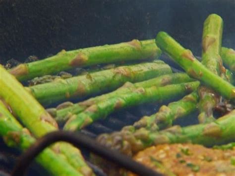 Grilled Asparagus Recipe | Food Network