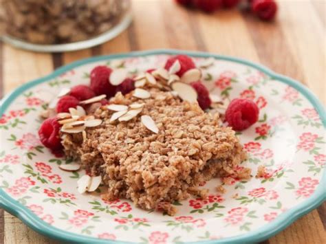 Amish Baked Oatmeal Recipe | Ree Drummond | Food …