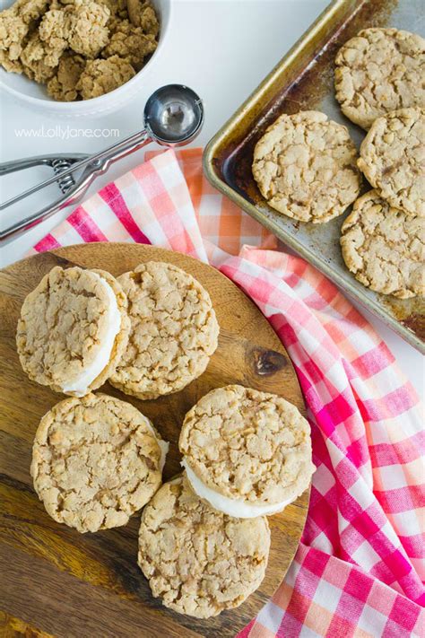 Oatmeal Sandwich Cookies With A Fluffy Filling - Lolly Jane