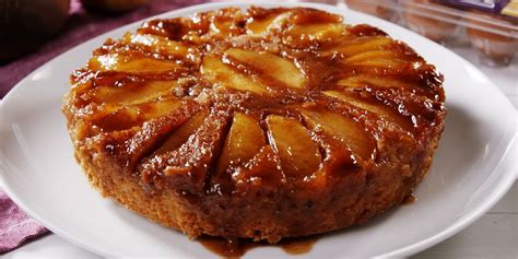 Best Caramel Apple Upside Down Cake Recipe - Delish