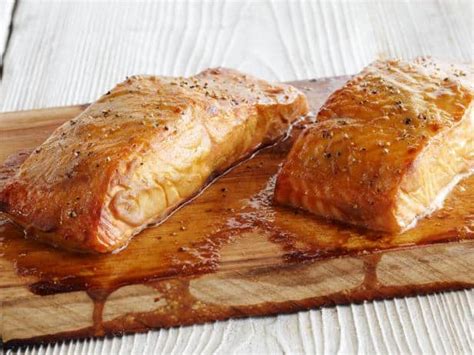 10 of the Best Cedar Plank Salmon Recipes - Gourmet …