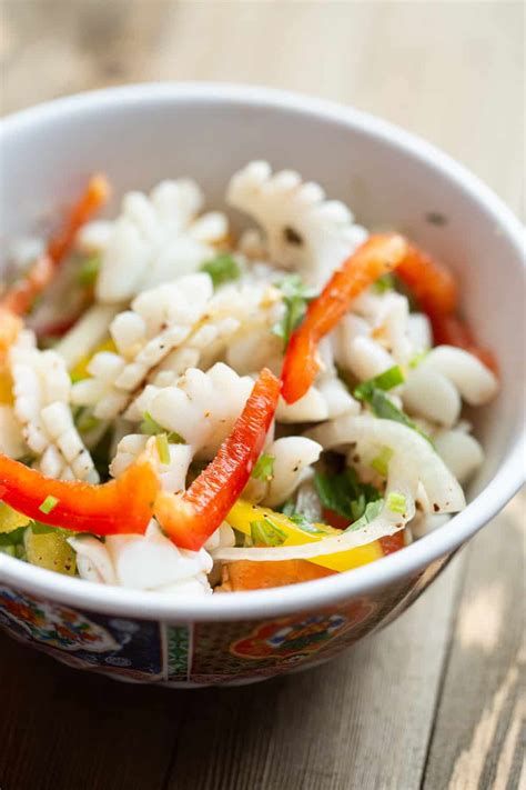 Delicious Thai Spicy Squid Salad Recipe - Authentic Yam …