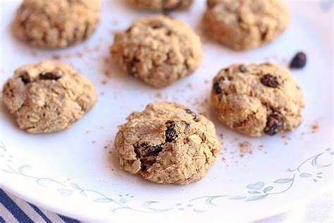 Healthy Oatmeal Raisin Cookies (Low Sugar)