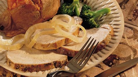 Slow-Cooker Garlic Pork Roast Recipe - BettyCrocker.com