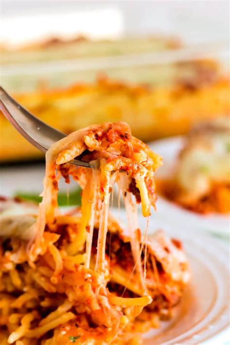 Cheesy Baked Spaghetti - Easy Budget Recipes