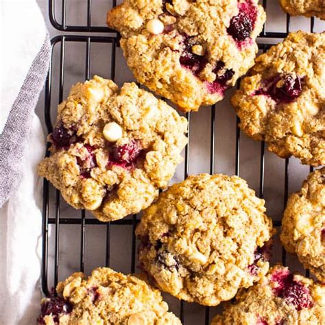 Healthy Oatmeal Cranberry Cookies - iFOODreal.com