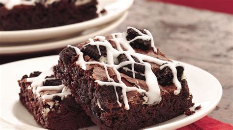 Oreo™ Cookies and Creme Fudge Brownies Recipe