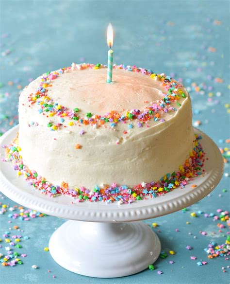 Vanilla Birthday Cake with Old-Fashioned Vanilla …