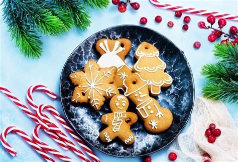 Vintage Christmas Cookie Recipes Roundup