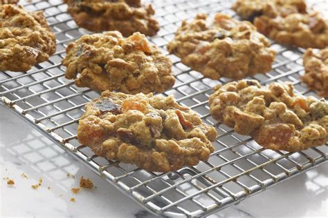 Healthy Vegan Granola Cookies Recipe (Dairy-Free)