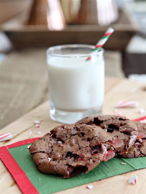 Peppermint Brownie Cookies // The Speckled Palate