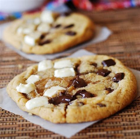 Chocolate chip and white chocolate chip cookies - Julia's …