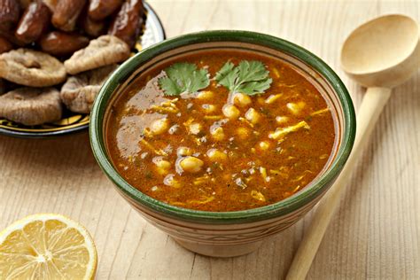 Harira Recipe - Moroccan Tomato Soup with Chickpeas …