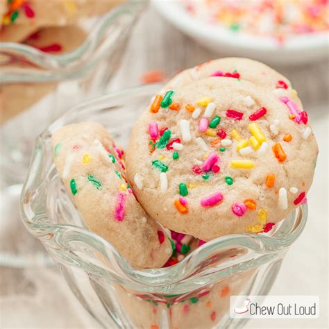 Soft Funfetti Cookies - Chew Out Loud