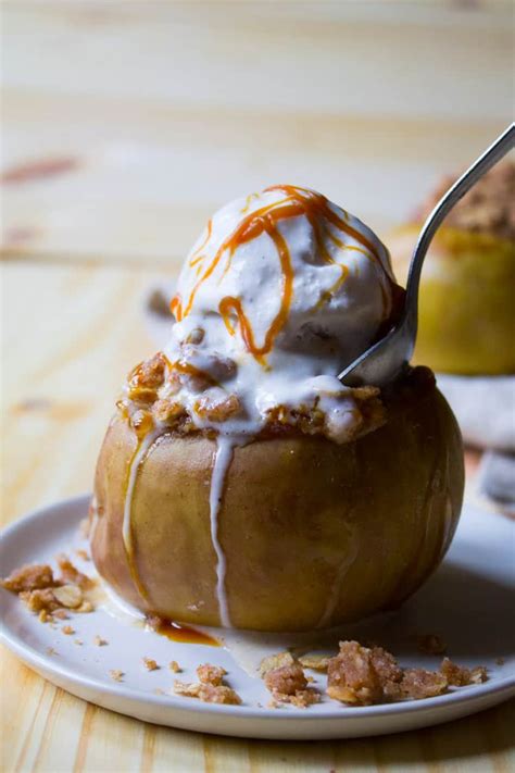 Easy Slow Cooker Baked Apples Recipe | The Foodie …