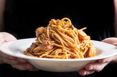 Instant Pot Spaghetti Bolognese - Pressure Cook Recipes