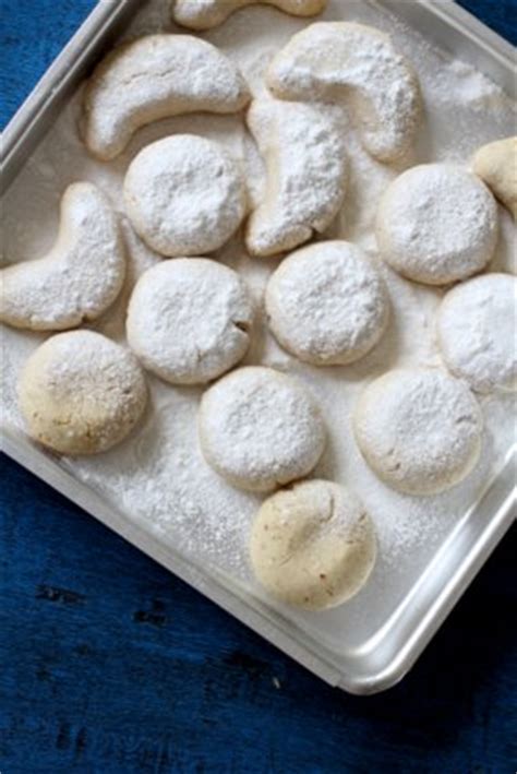 Kourabiedes recipe, greek butter cookies | christmas …