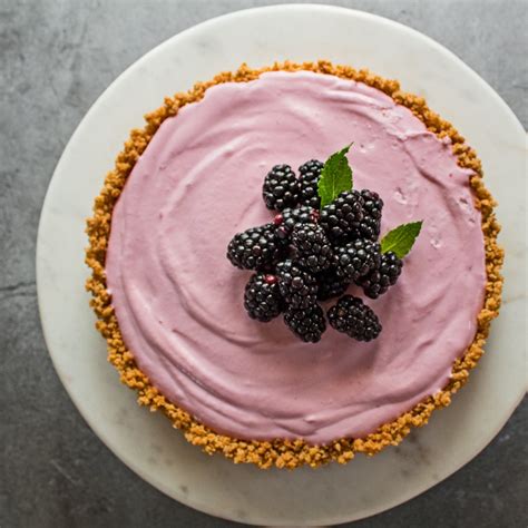 Blackberry Cream Pie - Bake It With Love
