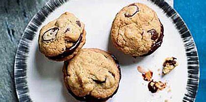 Ganache-Stuffed Chocolate-Chip Cookies Recipe